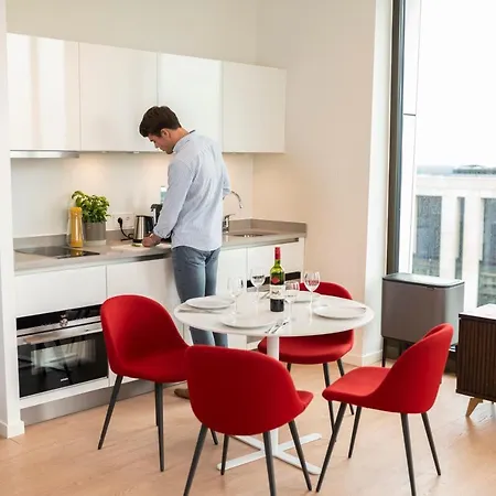 Premier Ξενοδοχείο με διαμερίσματα