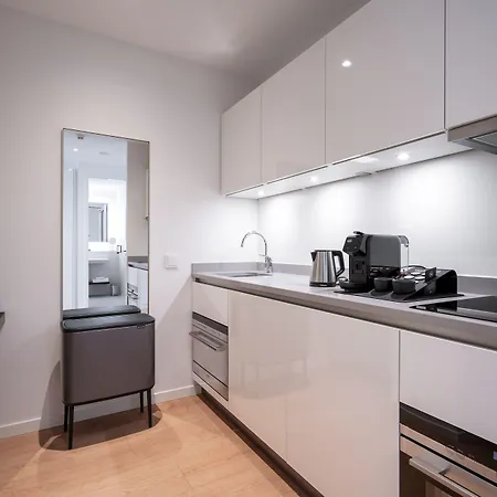 Premier Ξενοδοχείο με διαμερίσματα