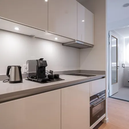 Ξενοδοχείο με διαμερίσματα Premier 4*