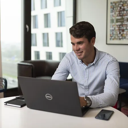 Ξενοδοχείο με διαμερίσματα Premier 4*