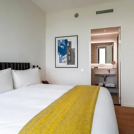 Premier Aparthotel 4*