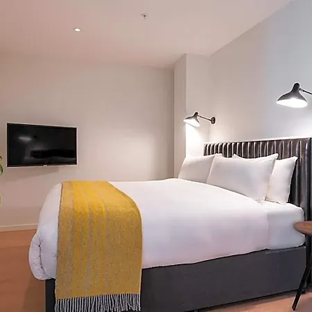 Premier 4* Amsterdam