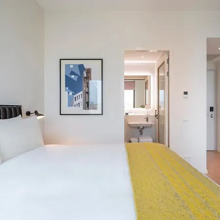 Premier Lägenhetshotell 4*